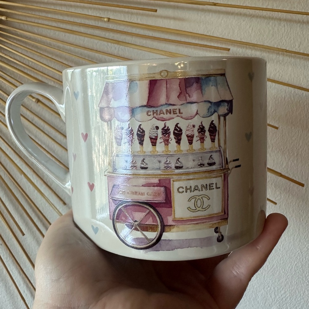 Luxury Inspired Ice Cream Cart Coffee Large Mug Lavender and White 2-Sided NEW - Picture 4 of 7